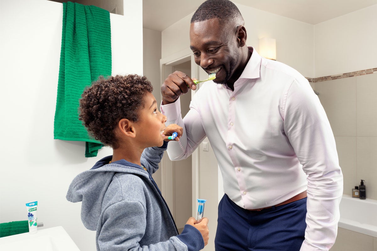 Tipos de cepillos de dientes para niños: qué buscar 