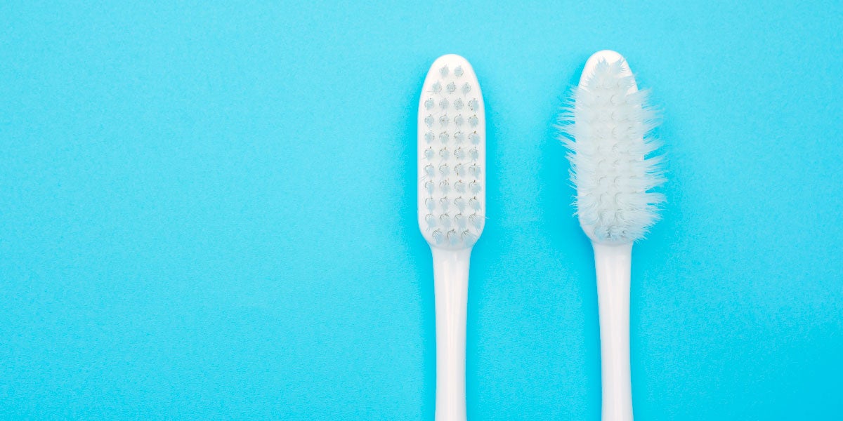 Consejos para cuidar tu cepillo de dientes y prevenir la aparición