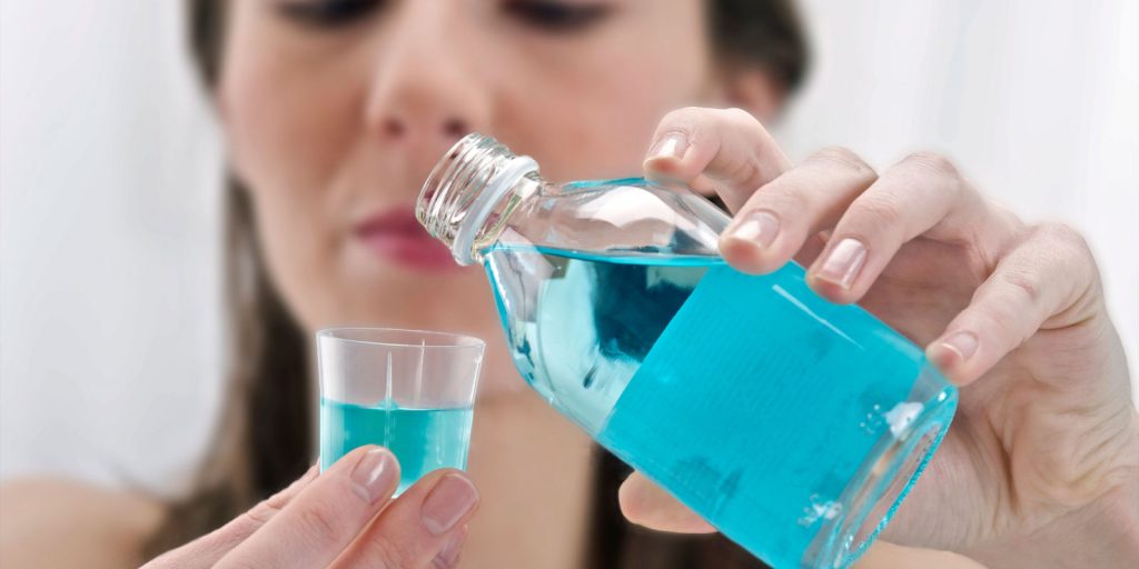 El colutorio, un complemento a nuestra higiene dental diaria