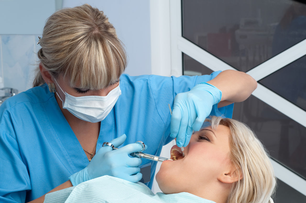 Anestesia dentale: tutto quello che c'è da sapere | GUM®