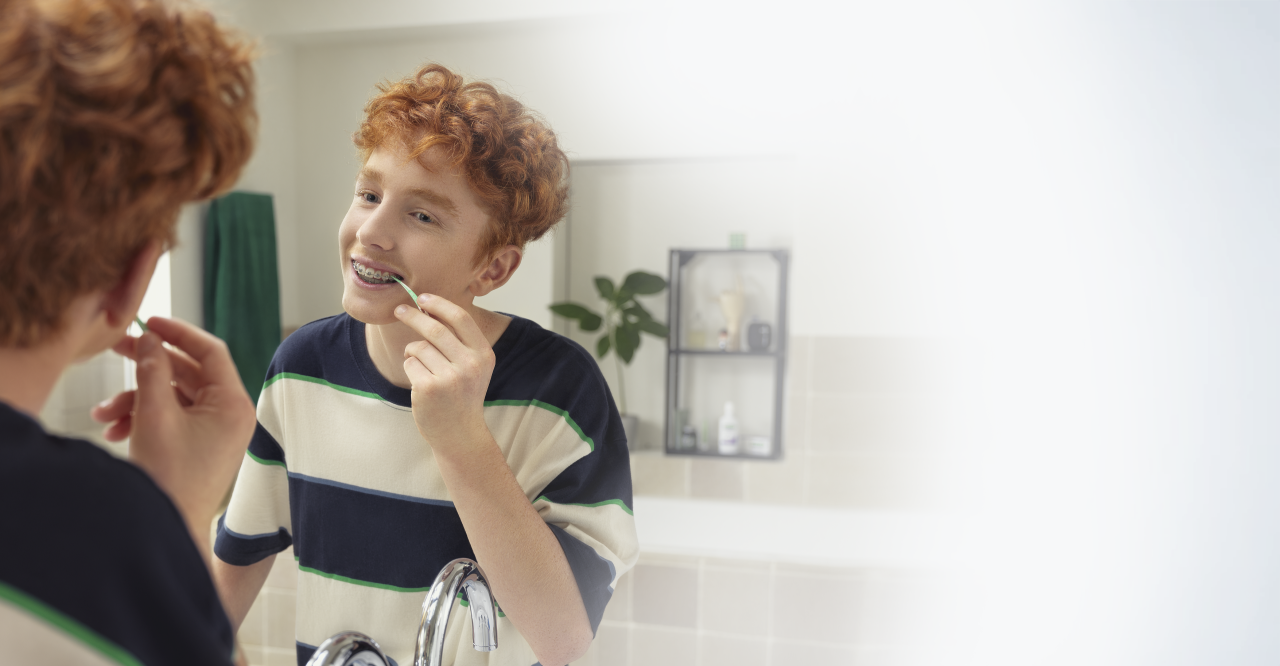 124-GUM-Ortho-Toothbrush-Purple